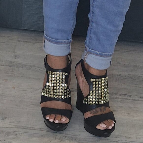 Black Gold Platform Open Toe Wedge Heels Size 8 - Picture 3 of 7